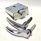 ZAMEK DRZWI  LEWY STARY TYP 80368916  Ursus C-385, 1224