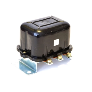 REGULATOR NAPIĘCIA PRĄDNICY RG15C URSUS C-330 C-328 50024250
